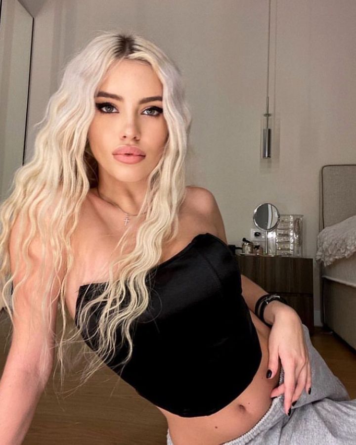 Single Kyiv girl
