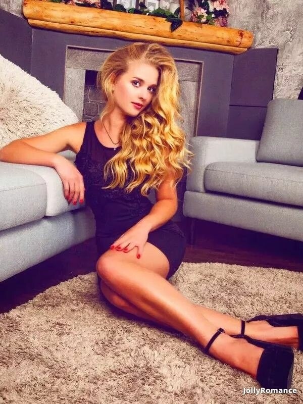 Anna, 27