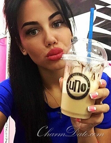 Svetlana, 25