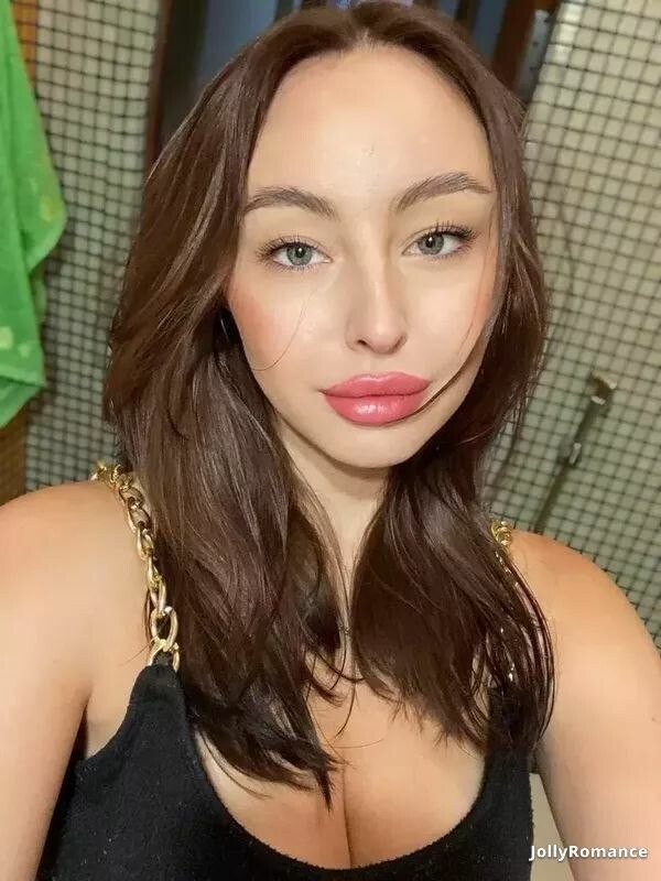 Lizaveta, 22